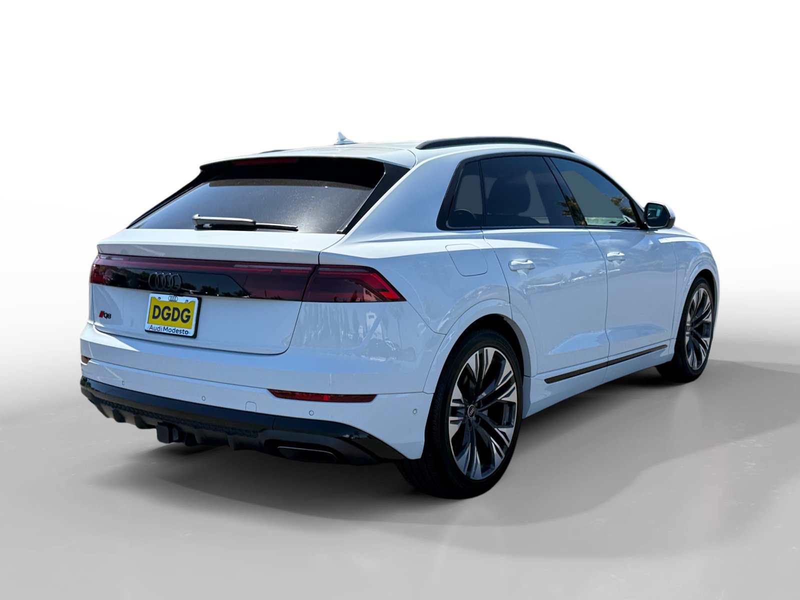 Used 2025 Audi Q8 Prestige AWD/4WD image 5