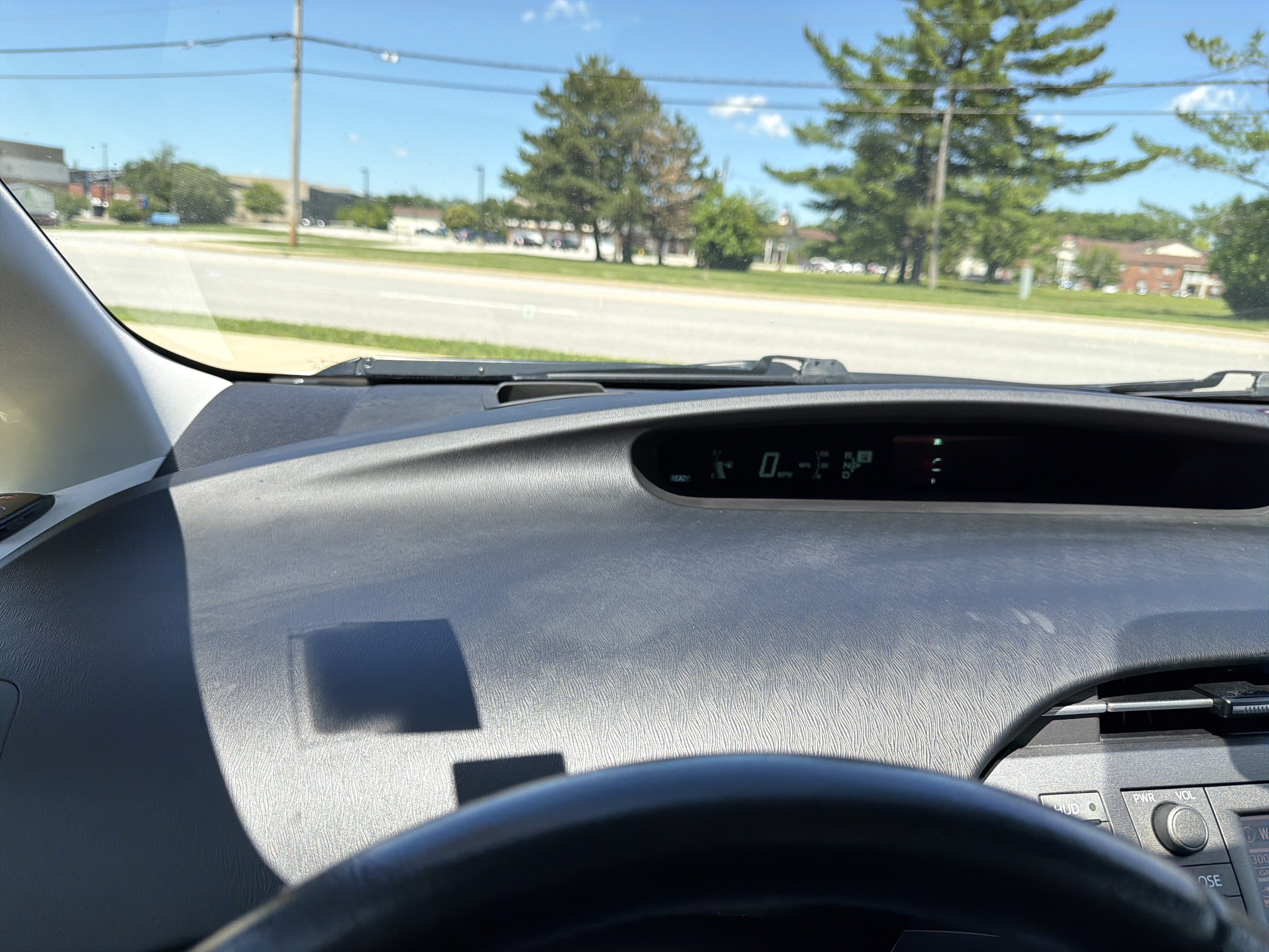 Used 2013 Toyota Prius Four w/ Deluxe Solar Roof Pkg FWD image 23