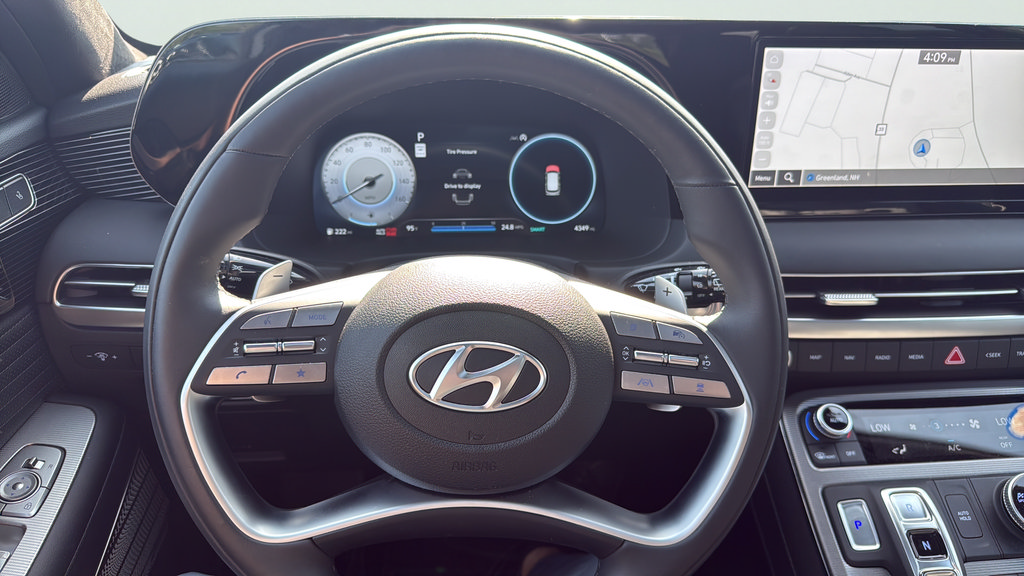 Used 2024 Hyundai Palisade Calligraphy AWD/4WD image 11