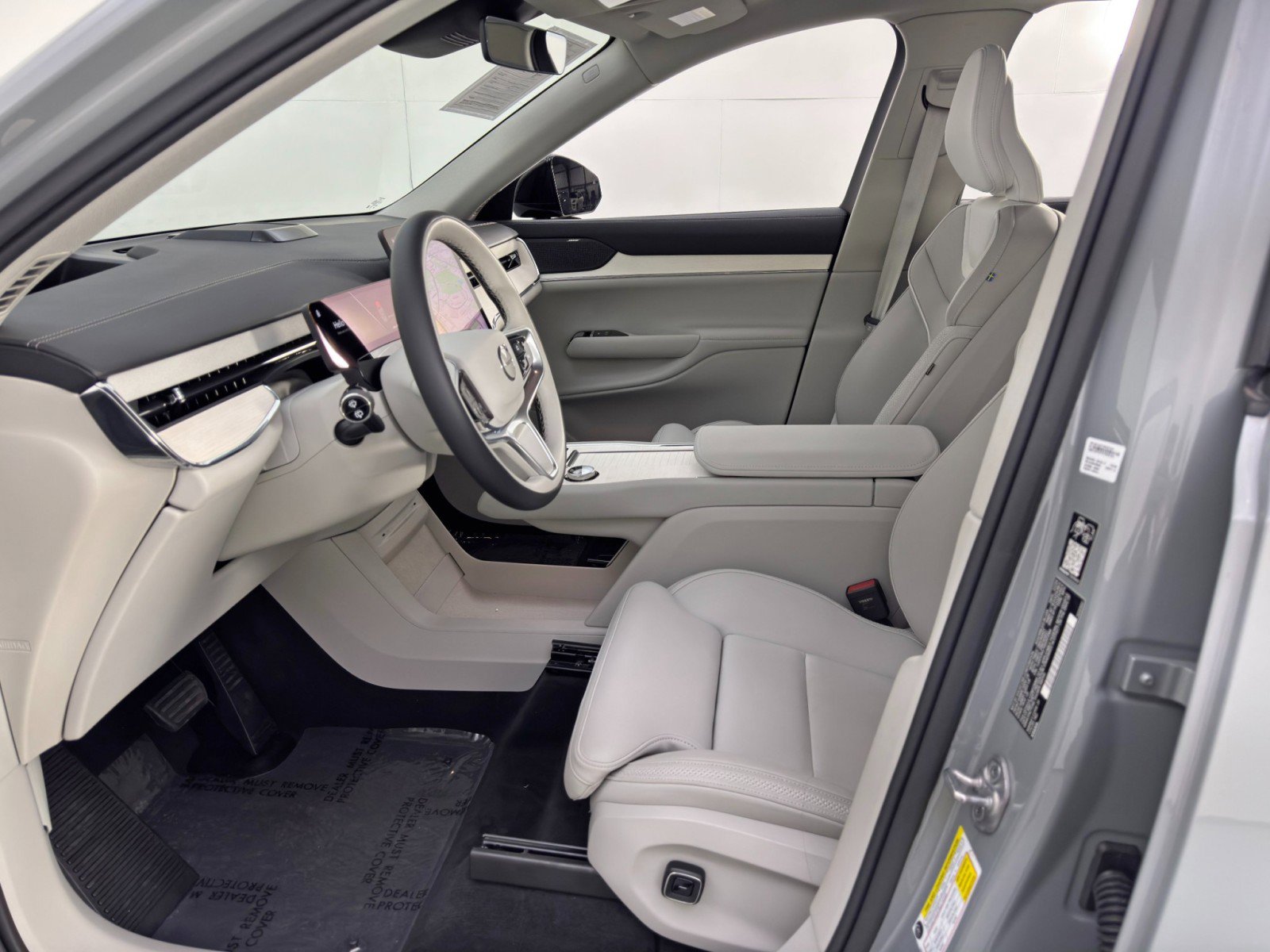 Used 2025 Volvo EX90 Ultra image 17