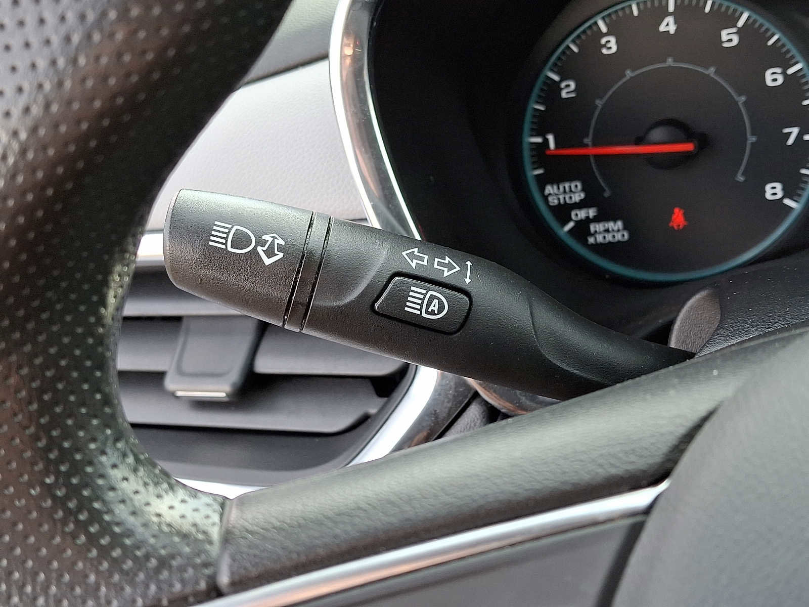 Used 2022 Chevrolet Equinox LS w/ LPO, Floor Liner Package image 23