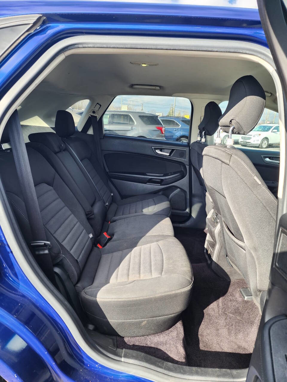 Used 2015 Ford Edge SE image 19