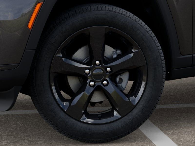 New 2025 Jeep Grand Cherokee L Altitude image 8