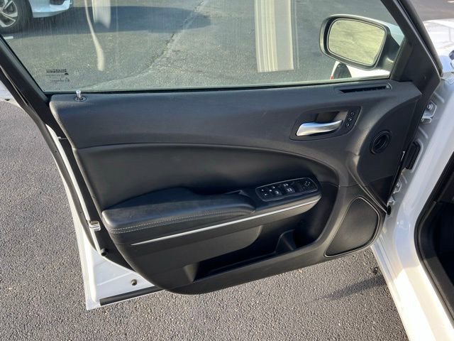 Used 2022 Dodge Charger SXT w/ Leather Interior Group image 9