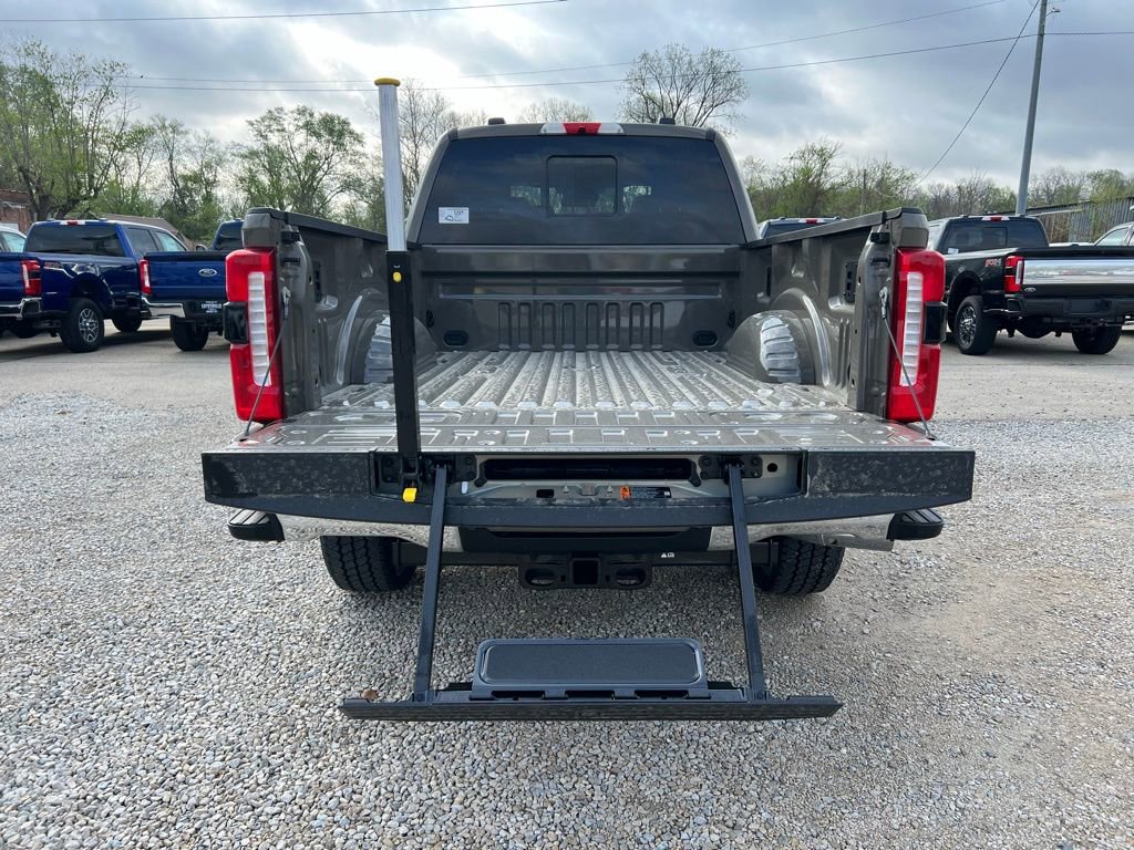 New 2026 Ford F250 King Ranch image 18