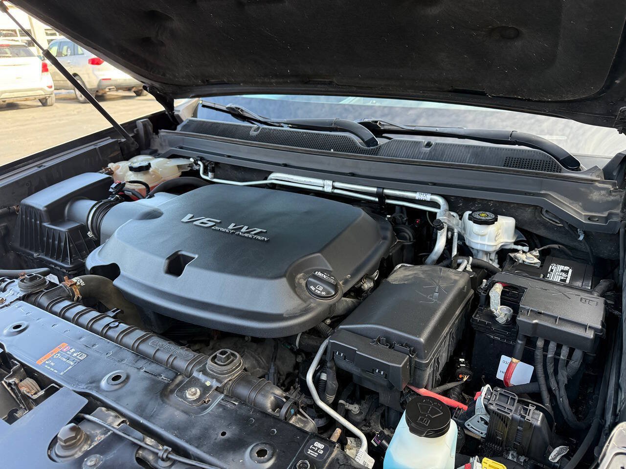 Used 2018 Chevrolet Colorado Z71 AWD/4WD image 11