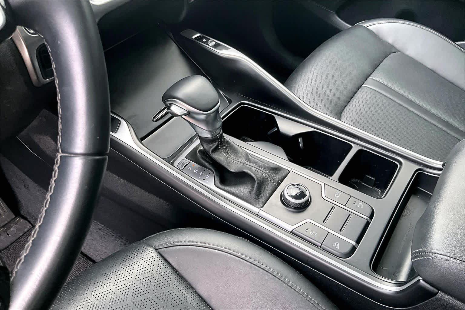 Certified 2023 Kia Sorento S w/ Panoramic Sunroof Package FWD image 15