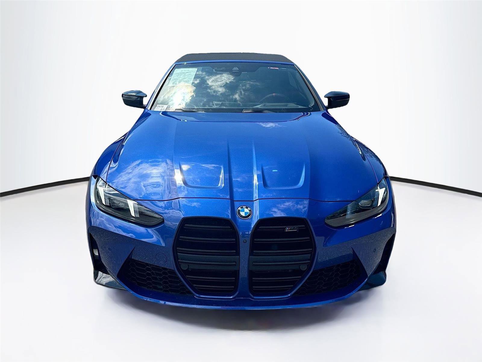 Used 2025 BMW M4 xDrive Competition w/ Executive Package image 2