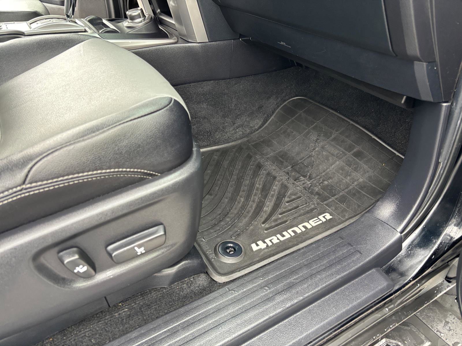 Used 2016 Toyota 4Runner SR5 Premium AWD/4WD image 48
