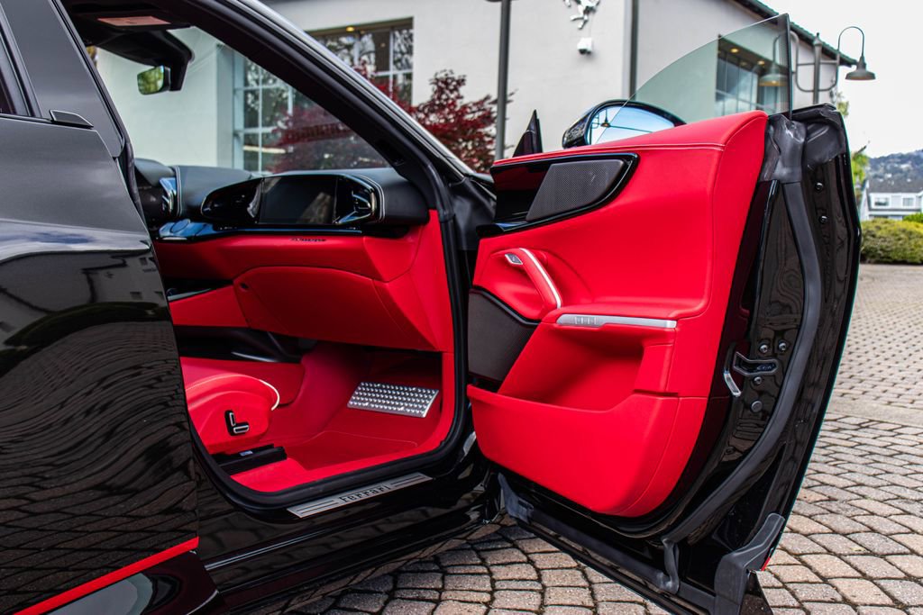Certified 2024 Ferrari Purosangue AWD/4WD image 49