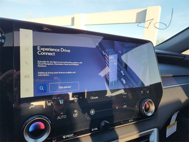 New 2026 Lexus RX 450h AWD image 18