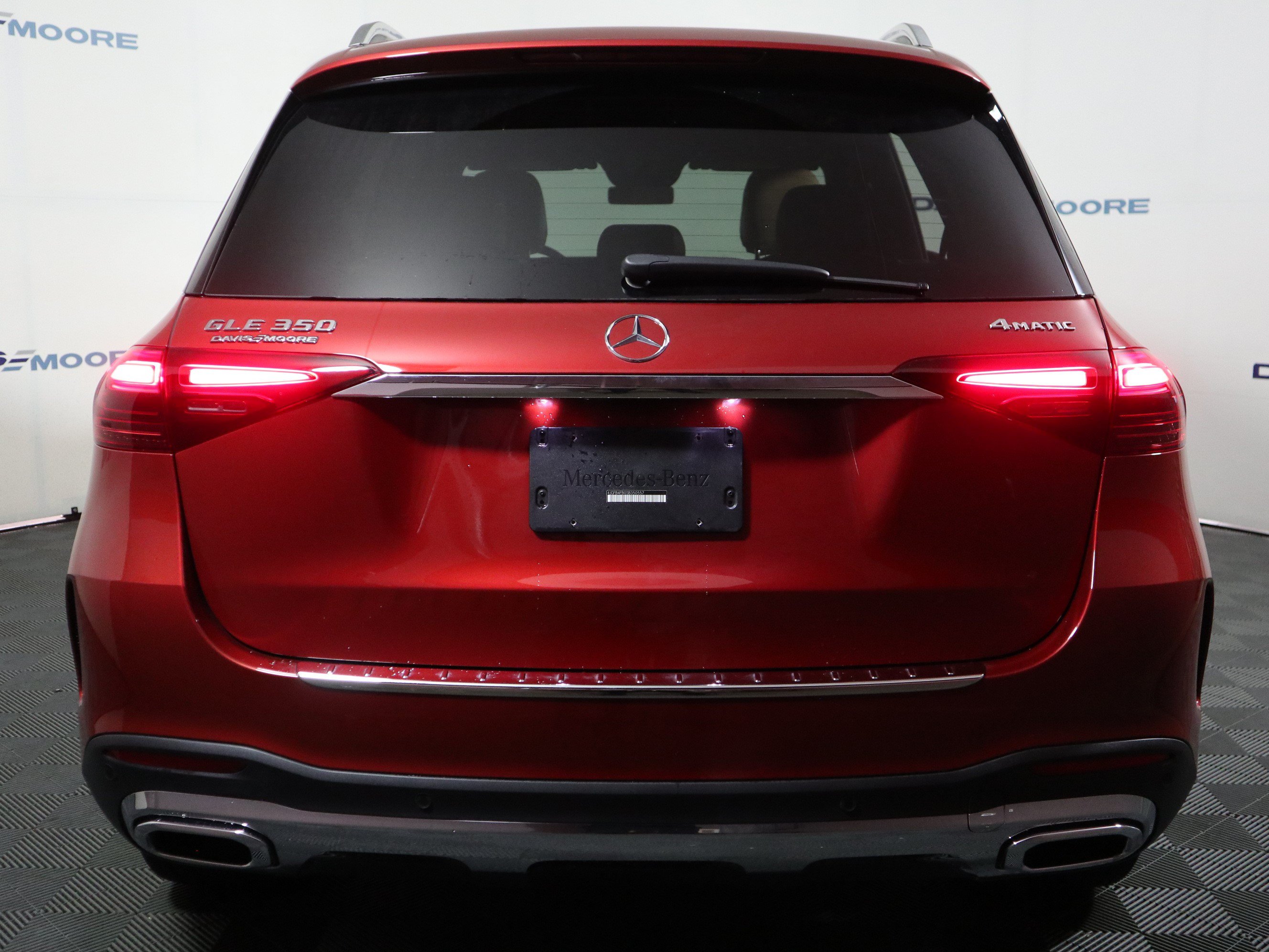 Used 2025 Mercedes-Benz GLE 350 4MATIC image 7