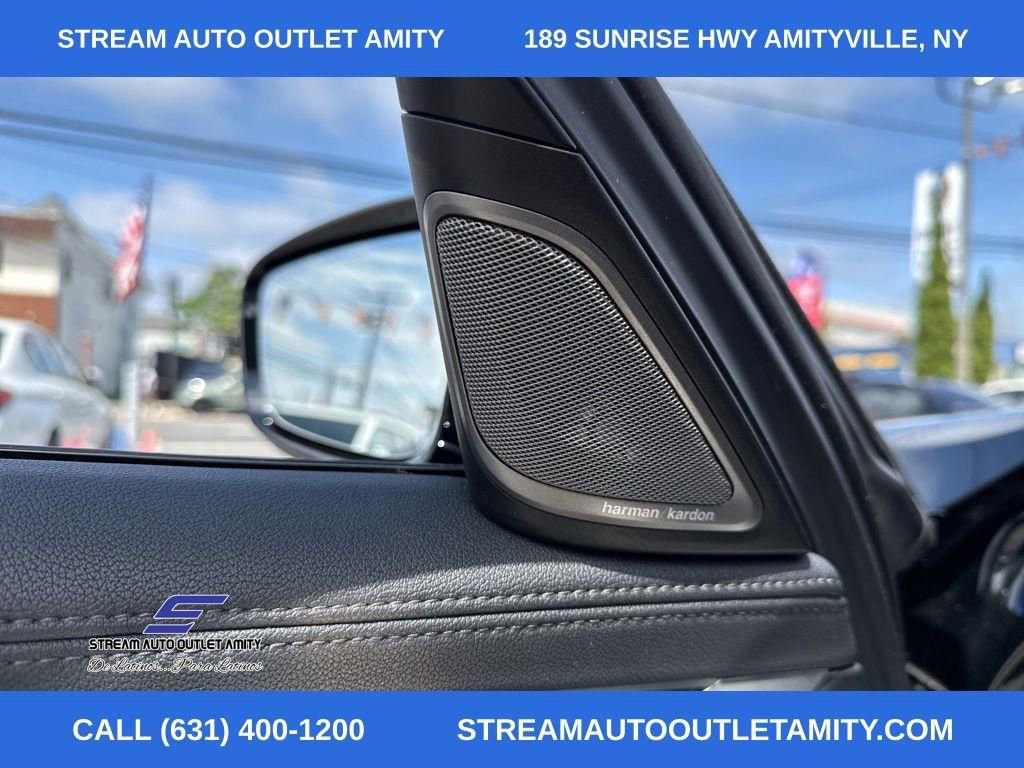 Used 2020 BMW 750i xDrive w/ M Sport Package image 44