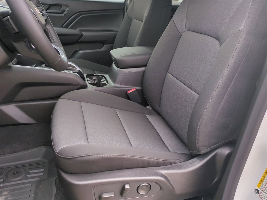 New 2026 Chevrolet Colorado W/T w/ WT Custom Package image 19