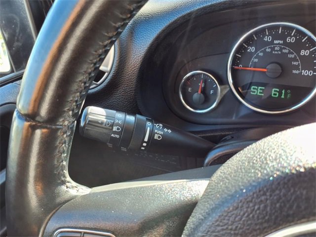 Used 2014 Jeep Wrangler Unlimited Rubicon w/ Connectivity Group image 30