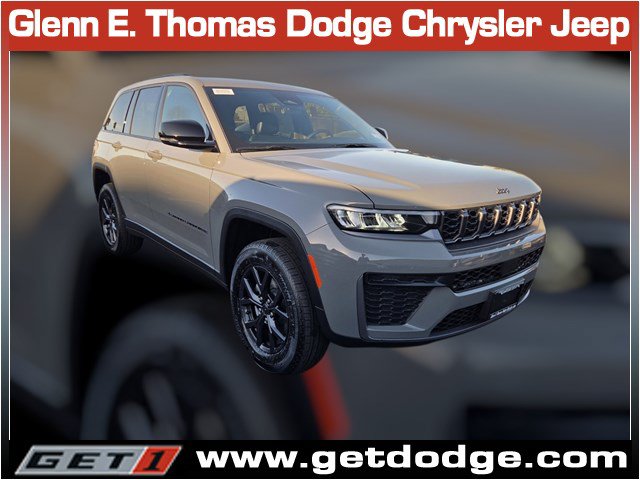 New 2027 Jeep Grand Cherokee Altitude RWD image 1