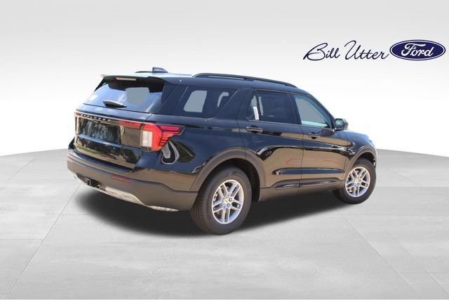 New 2026 Ford Explorer Active w/ Active Comfort Package RWD image 3