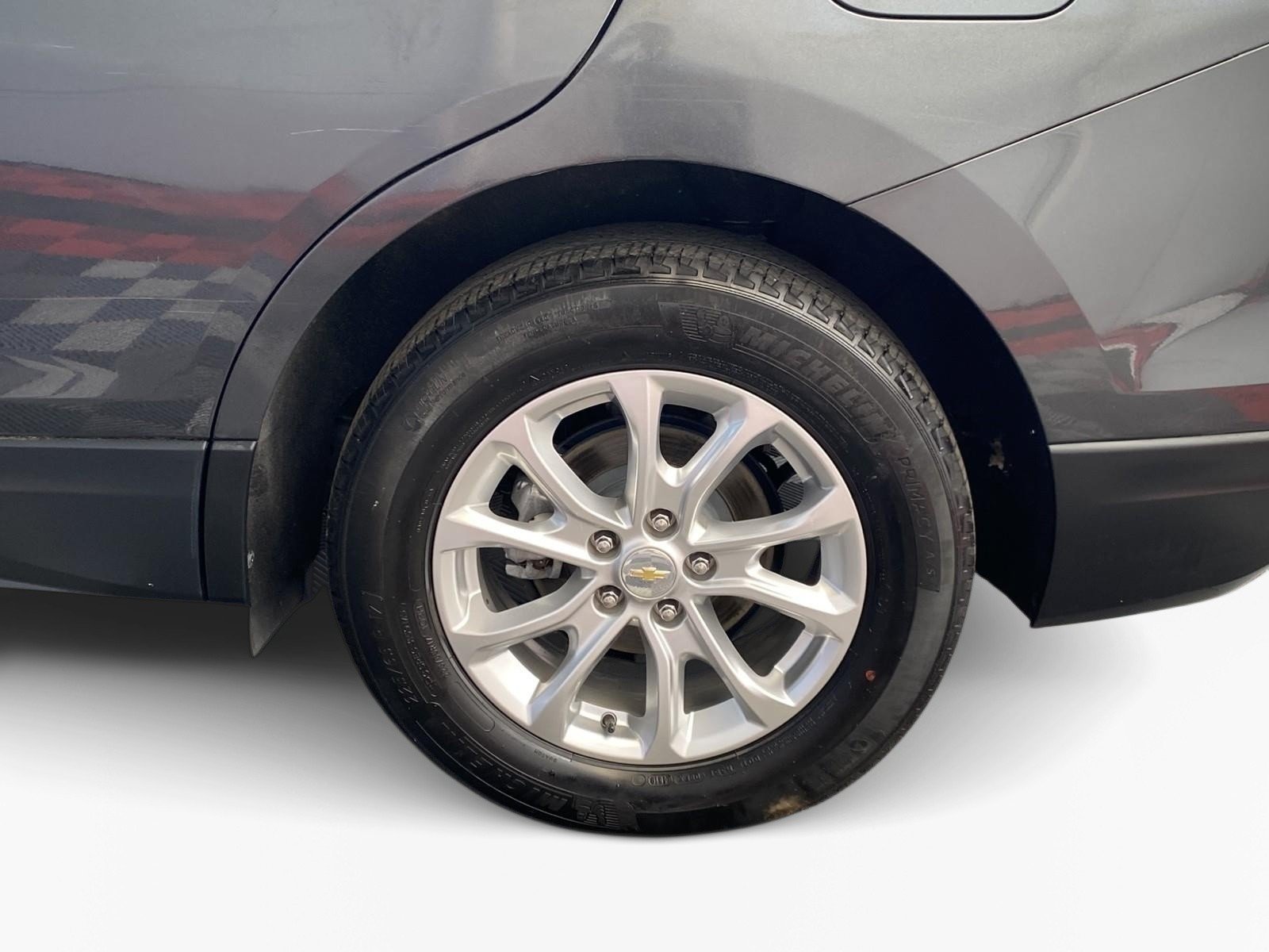 Used 2020 Chevrolet Equinox LT FWD image 17