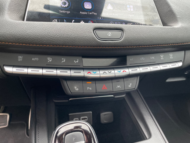 Certified 2023 Cadillac XT4 Sport w/ Cold Weather Package AWD/4WD image 36