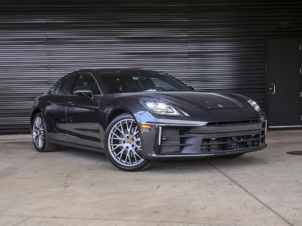 New 2026 Porsche Panamera RWD image 9