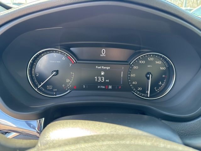 Certified 2023 Cadillac XT4 Luxury w/ Cold Weather Package AWD/4WD image 12