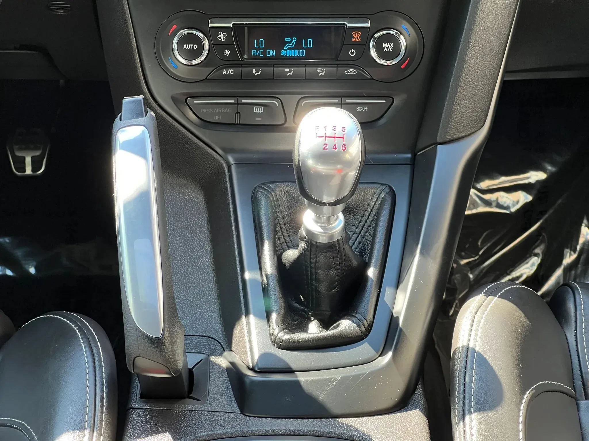 Used 2014 Ford Focus ST w/ Equipment Group 202A FWD image 25