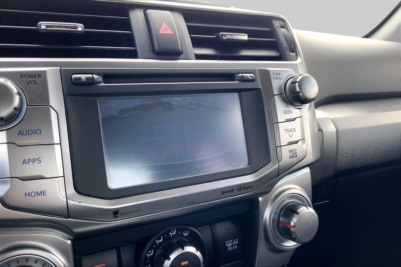Used 2018 Toyota 4Runner SR5 Premium AWD/4WD image 27