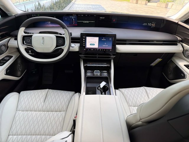 New 2026 Lincoln Nautilus Black Label w/ Jet Appearance Package AWD/4WD image 23