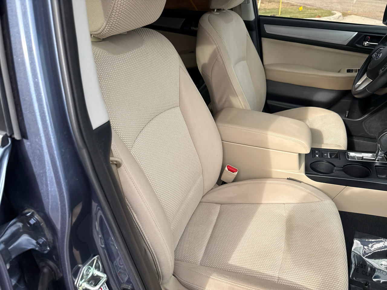 Used 2017 Subaru Outback 2.5i Premium image 41