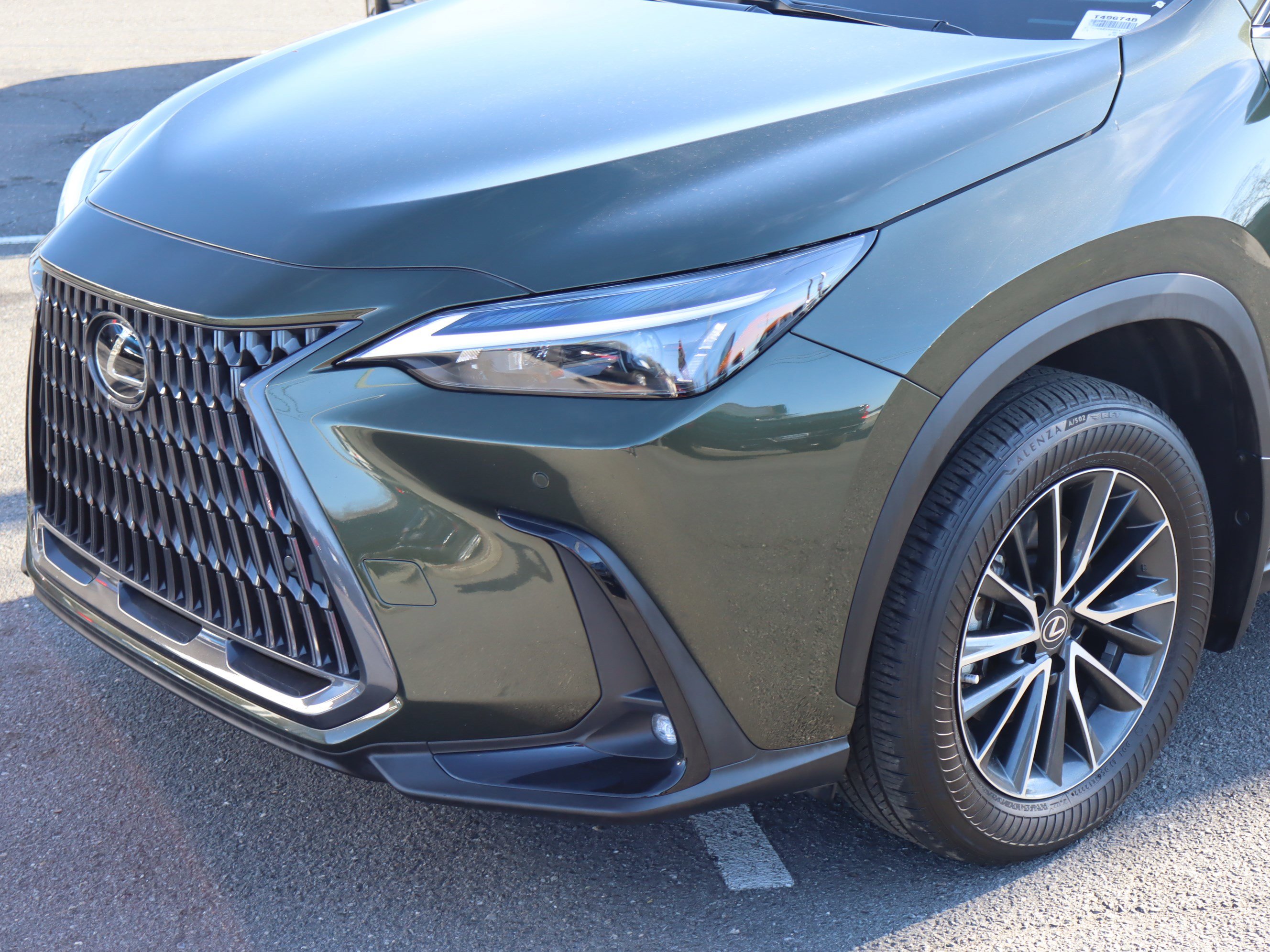 Used 2023 Lexus NX 250 FWD w/ Cold Area Package image 6