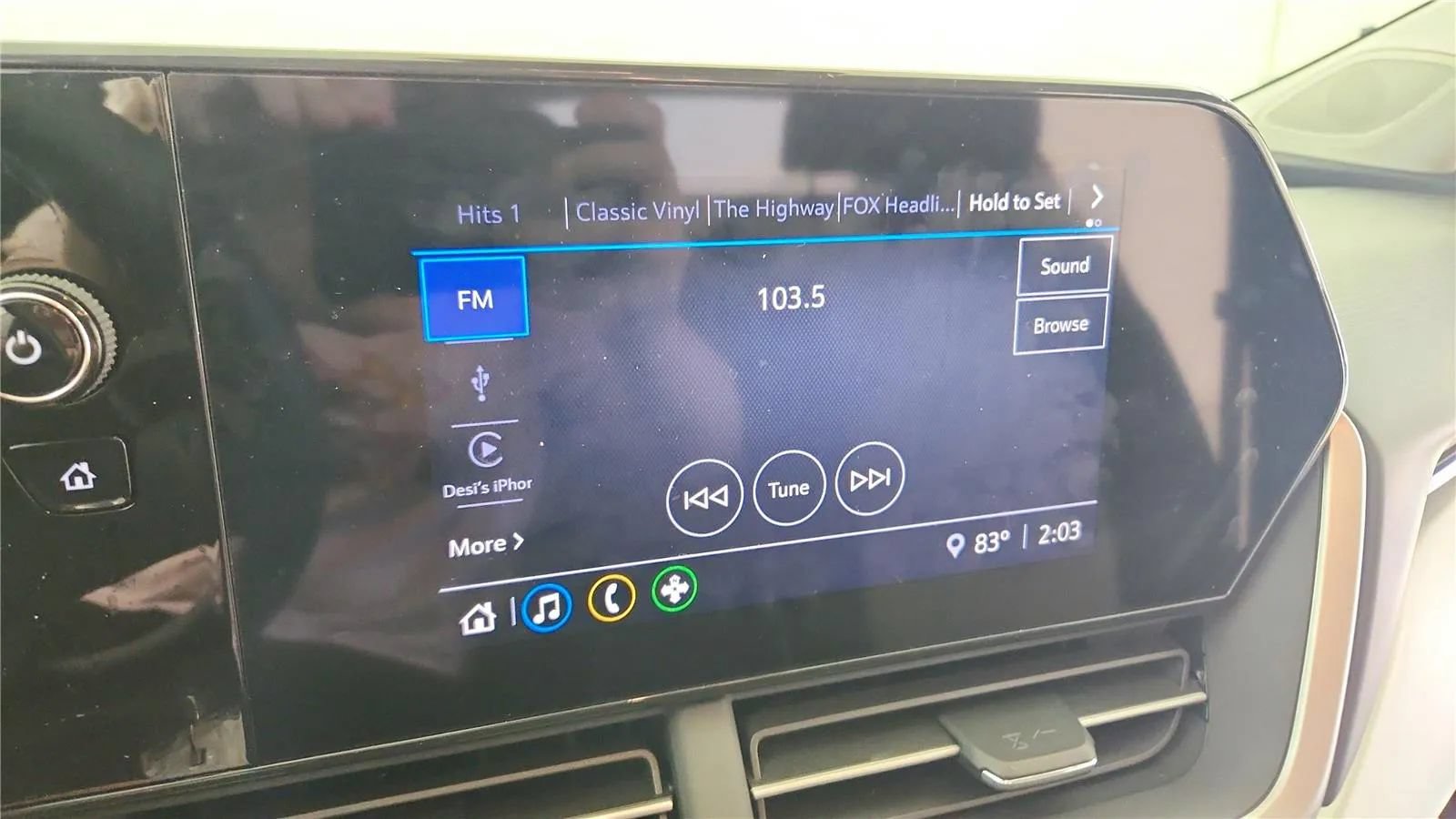 Used 2024 Chevrolet Trax LS w/ LS Convenience Package FWD image 27