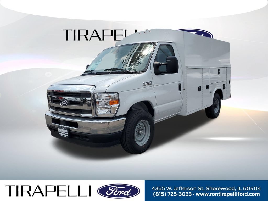 New 2027 Ford E-350 and Econoline 350 Super Duty w/ Power Equipment Group RWD image 1
