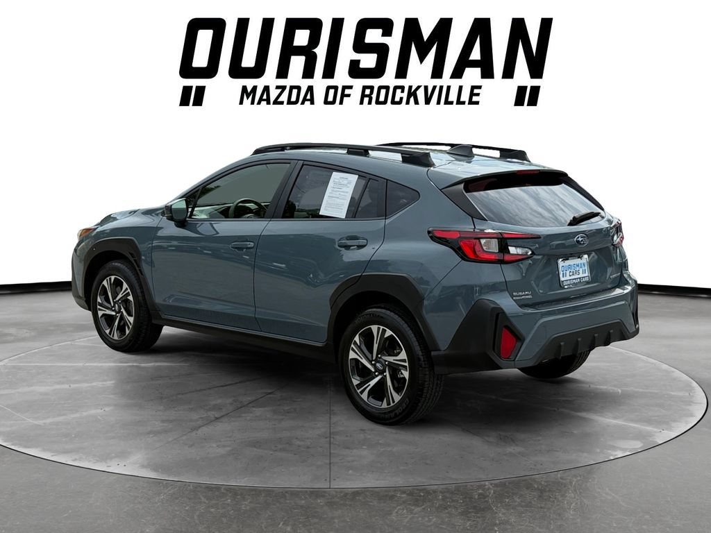 Used 2024 Subaru Crosstrek 2.0i Premium AWD/4WD image 4