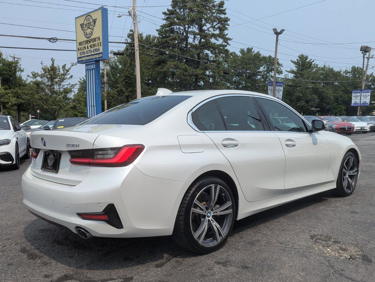 Used 2020 BMW 330i xDrive Sedan w/ Premium Package image 7