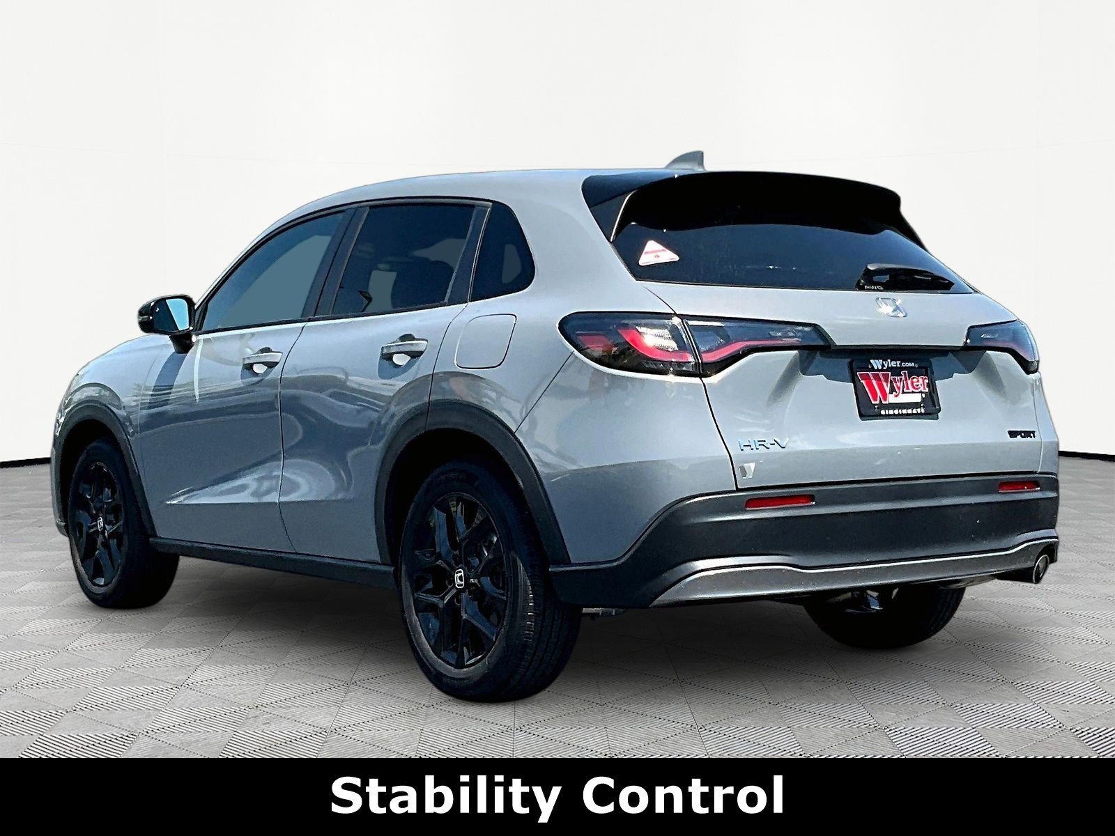 Used 2024 Honda HR-V Sport image 4