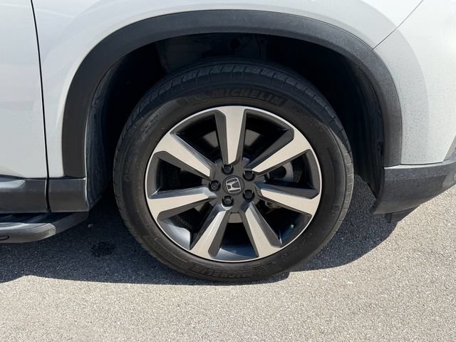 Used 2024 Honda Pilot Touring image 19