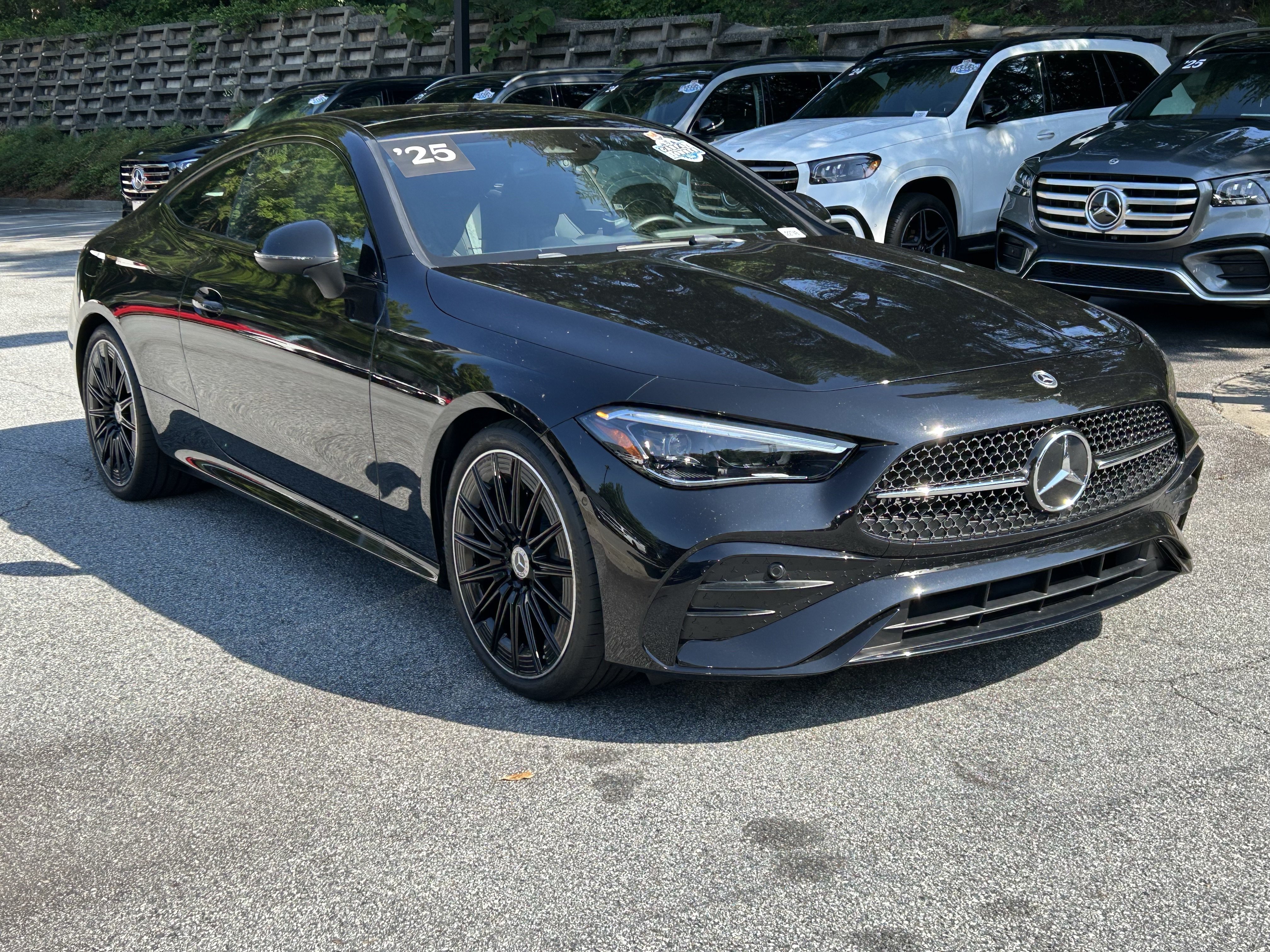 Certified 2025 Mercedes-Benz CLE 300 4MATIC Coupe image 4