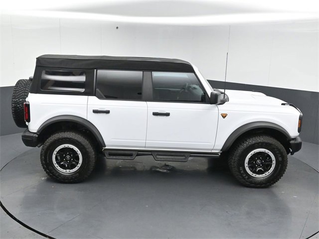 Certified 2023 Ford Bronco Badlands w/ Sasquatch Package image 48