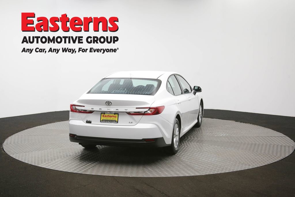 Used 2025 Toyota Camry LE image 39