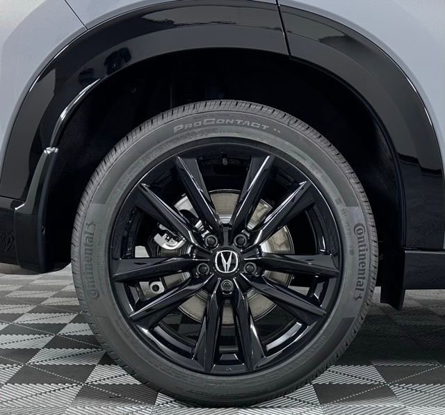 New 2025 Acura ADX A-Spec image 10