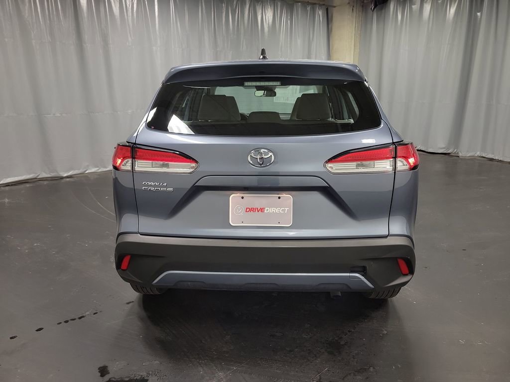 Used 2025 Toyota Corolla Cross L image 7