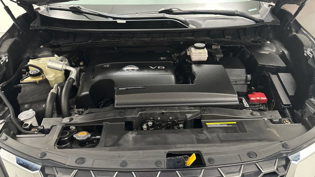 Certified 2019 Nissan Murano Platinum w/ Cargo Package AWD/4WD image 11