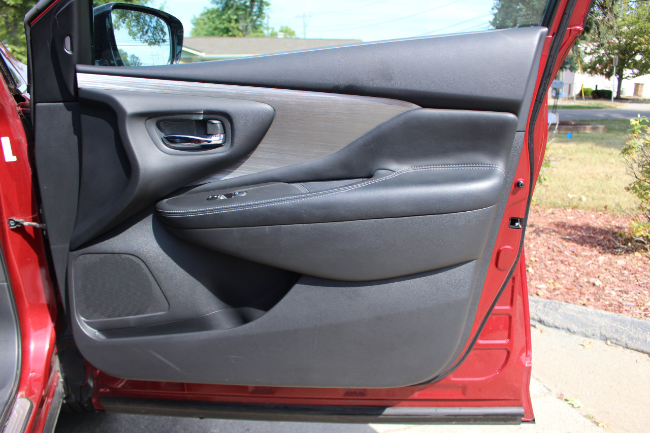 Used 2015 Nissan Murano Platinum image 38