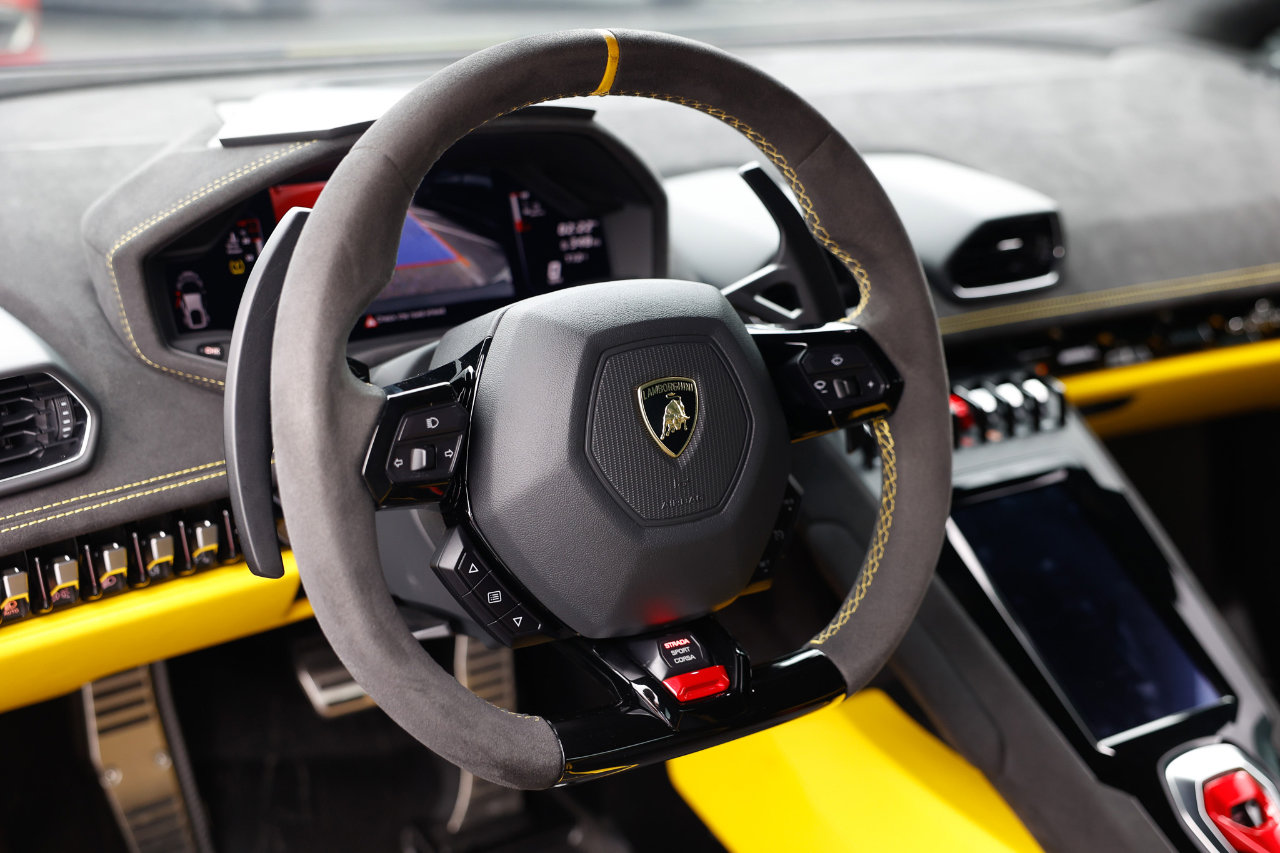 Used 2023 Lamborghini Huracan Tecnica image 26