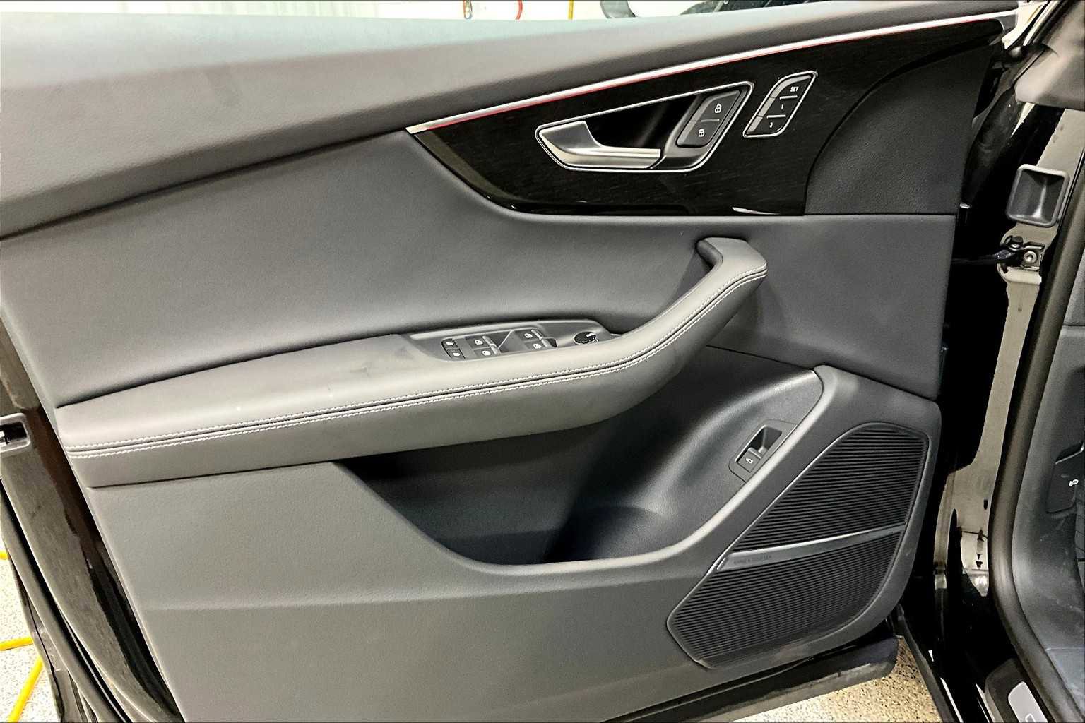 New 2026 Audi Q8 Premium Plus image 10