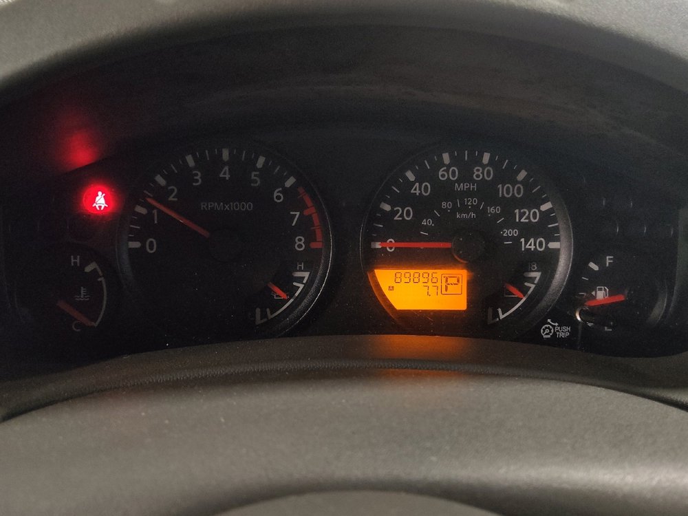 Used 2018 Nissan Frontier SV image 23