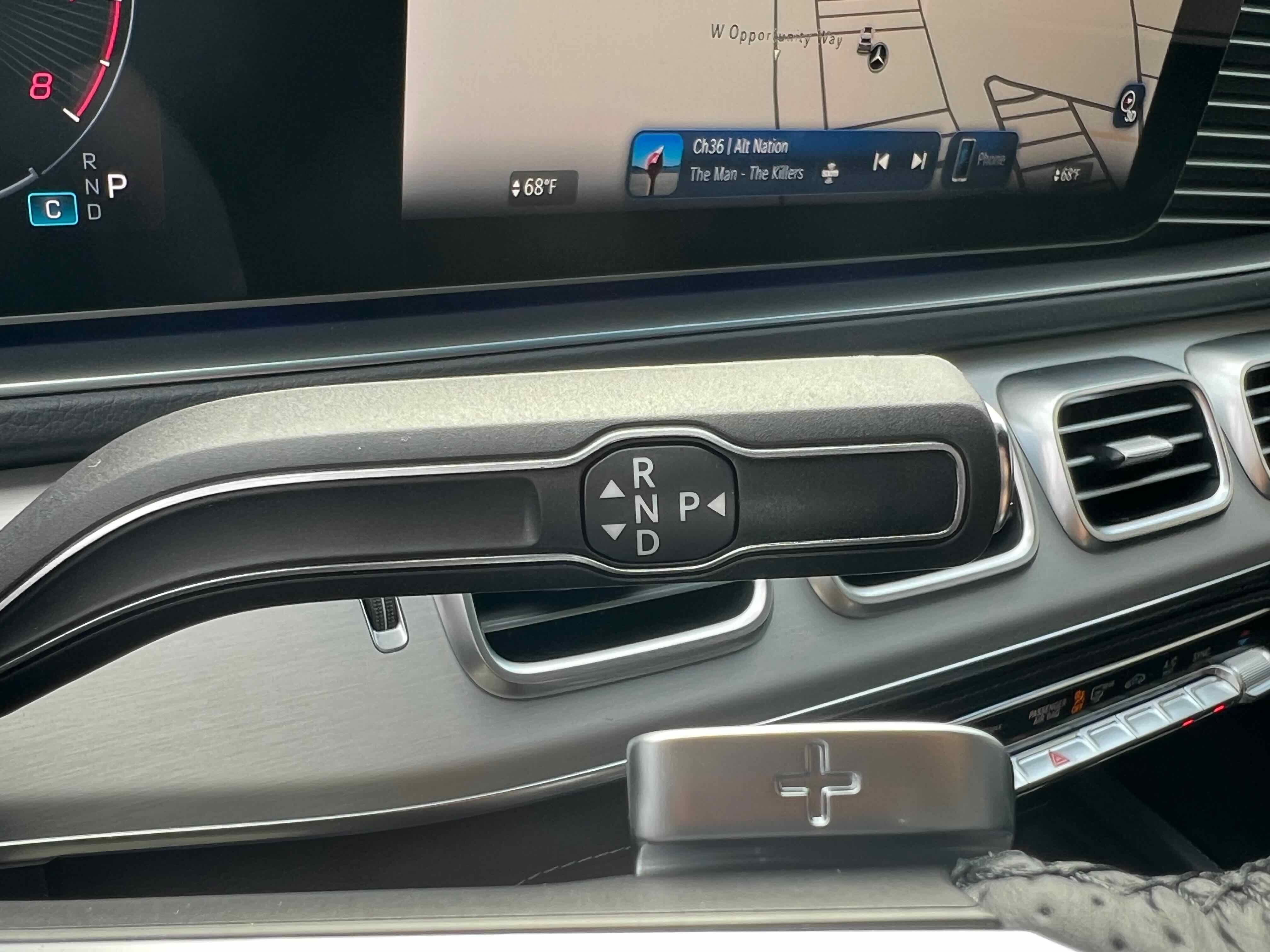 New 2026 Mercedes-Benz GLS 450 4MATIC image 37