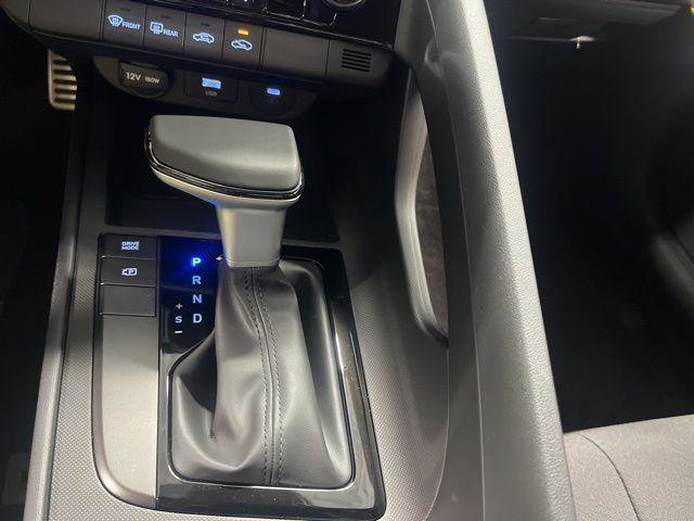 New 2026 Hyundai Elantra Sport image 17