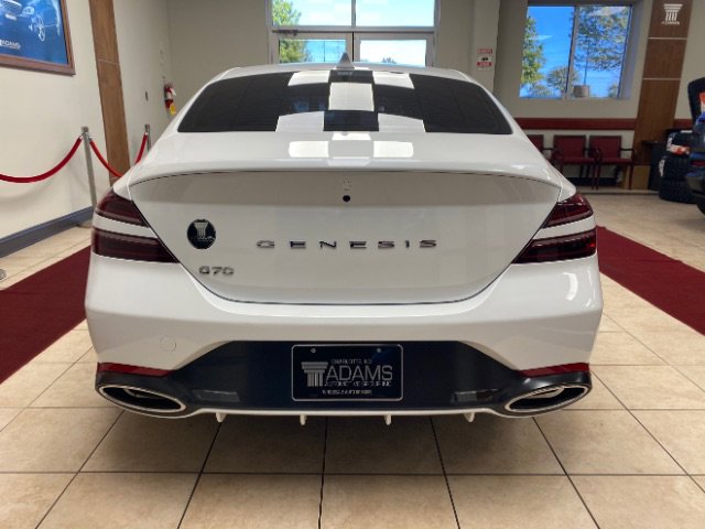 Used 2025 Genesis G70 2.5T RWD image 6
