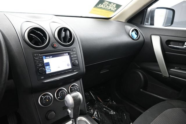 Used 2013 Nissan Rogue SV w/ Premium Pkg AWD/4WD image 20